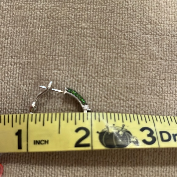 Judith Ripka Sterling Silver Green Chrome Diopside Hoop Pierced Earrings NEW! - Picture 12 of 13